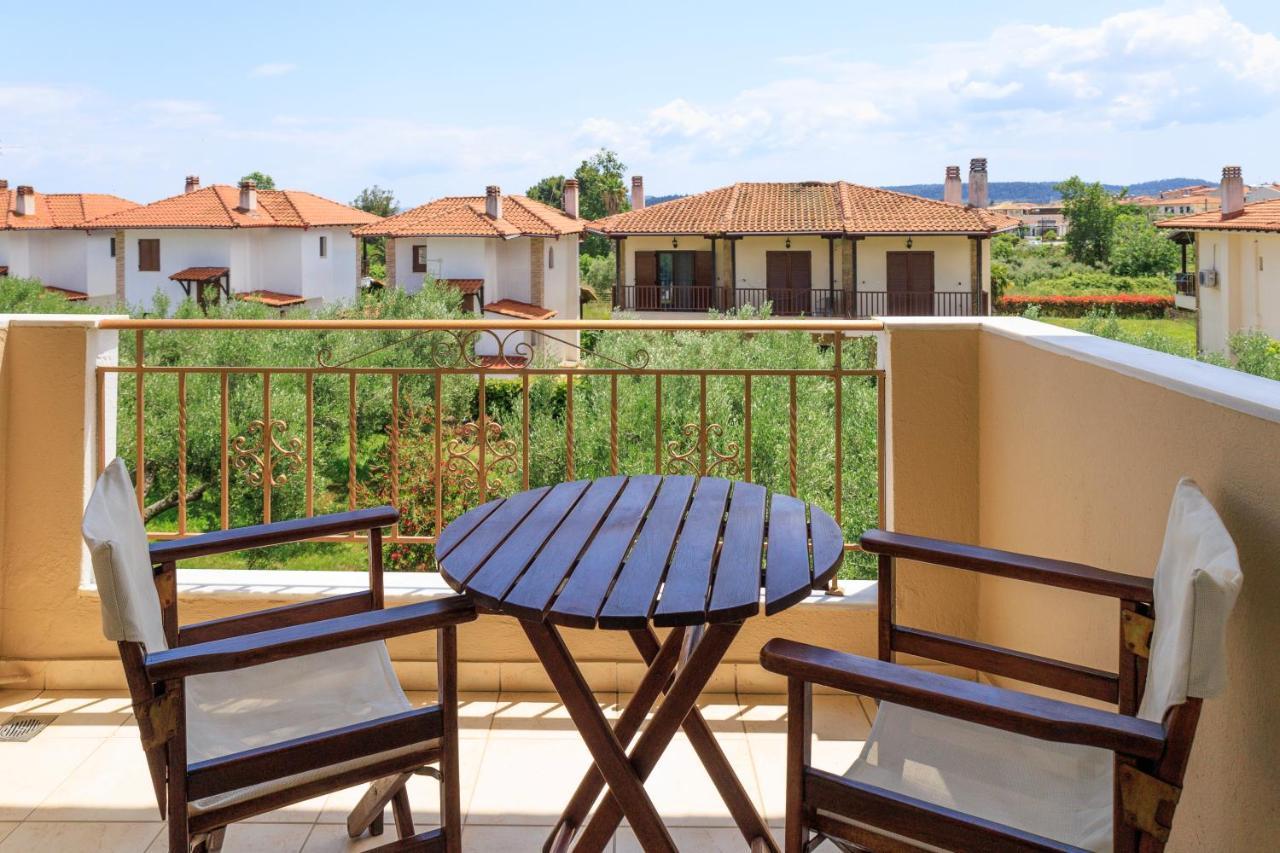 Evripidis Hotel Афитос Экстерьер фото